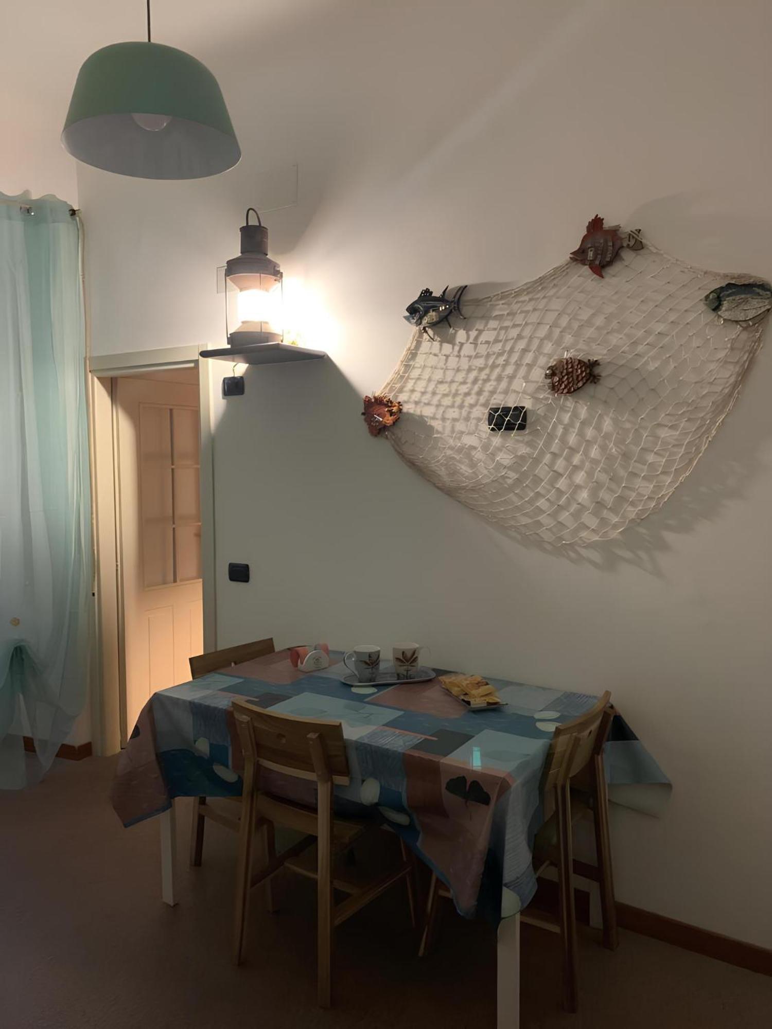 Colombo House E L'Isola Che Non C'E Apartman Genova Kültér fotó