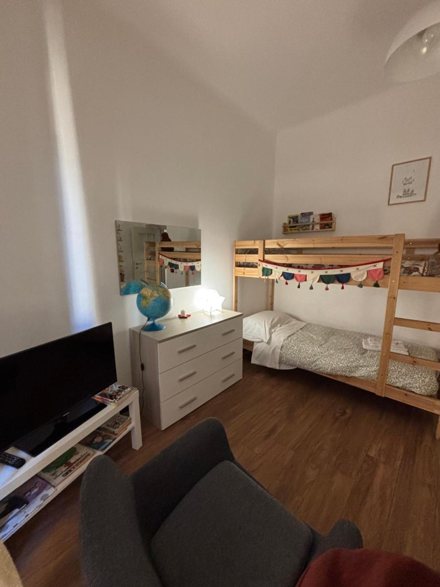 Colombo House E L'Isola Che Non C'E Apartman Genova Kültér fotó